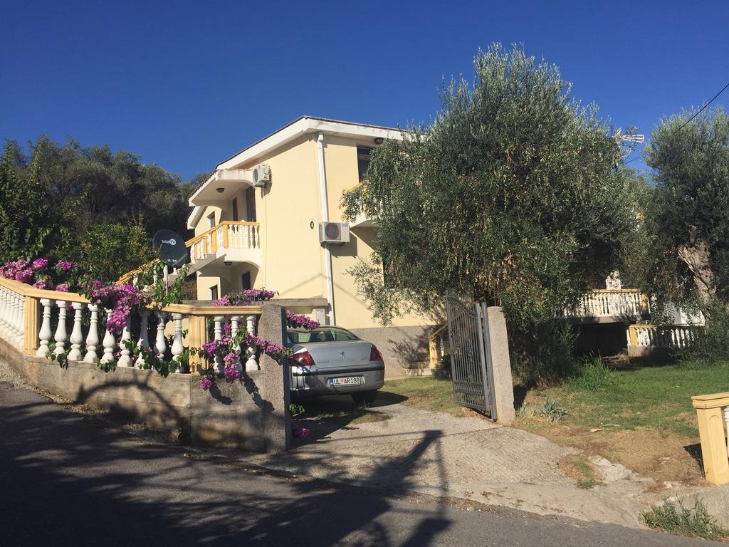 Apartment Spuza Ulcinj Buitenkant foto
